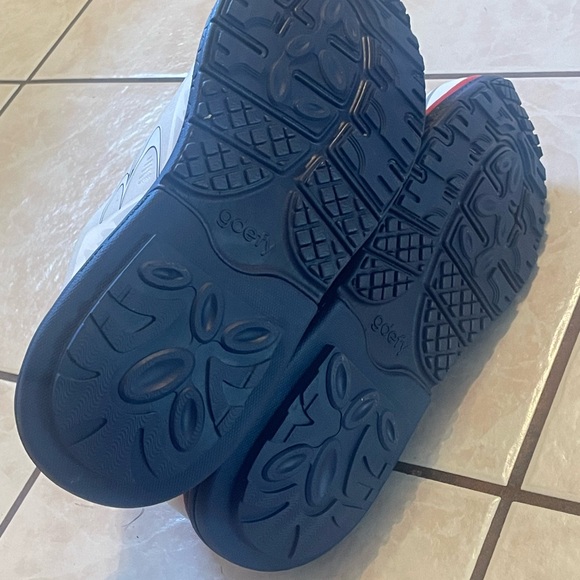 Men’s GDefy Gravity Veroshock shoes - Picture 3 of 5